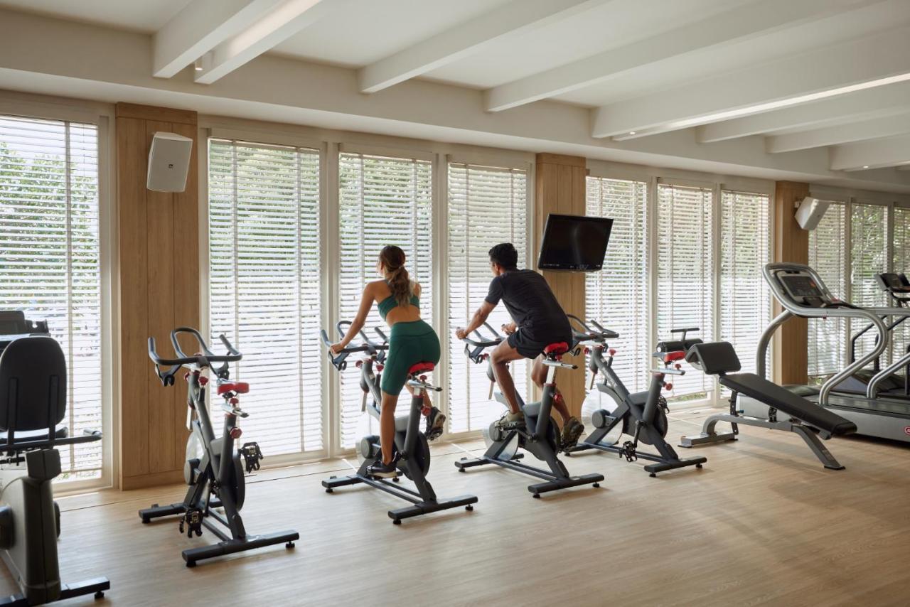 Dusit Thani Hua Hin Cha-Am Dış mekan fotoğraf The gym at the hotel